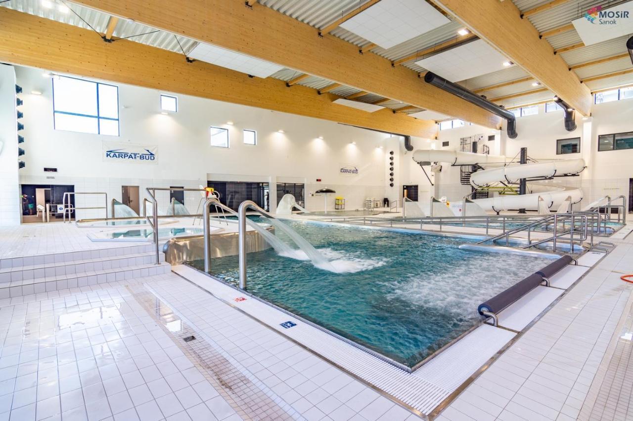 Dom Sportowca Blonie - Mosir Otel Sanok Dış mekan fotoğraf