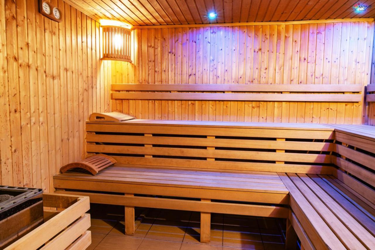 Dom Sportowca Blonie - Mosir Otel Sanok Dış mekan fotoğraf
